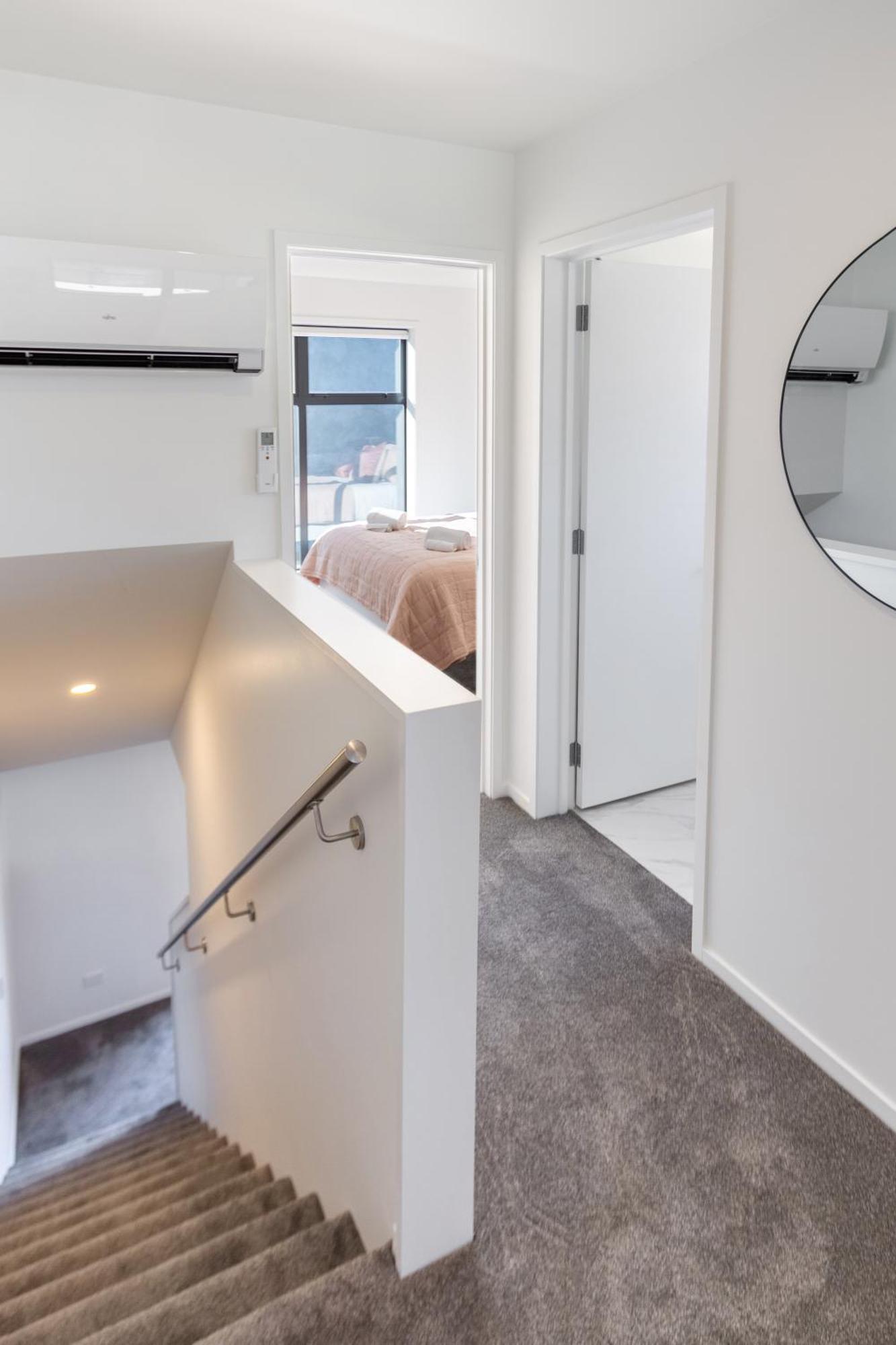 Modern 2 Bed, Hagley Park, Riverside Market Christchurch